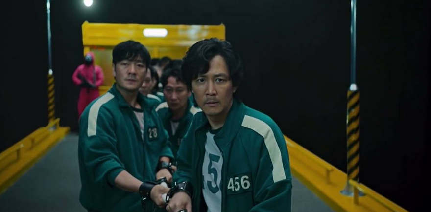 «Игра в кальмара» или «Алиса в Пограничье» - что лучше?