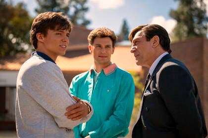 Сериал Монстры История братьев Менендес - История двух чудовищ